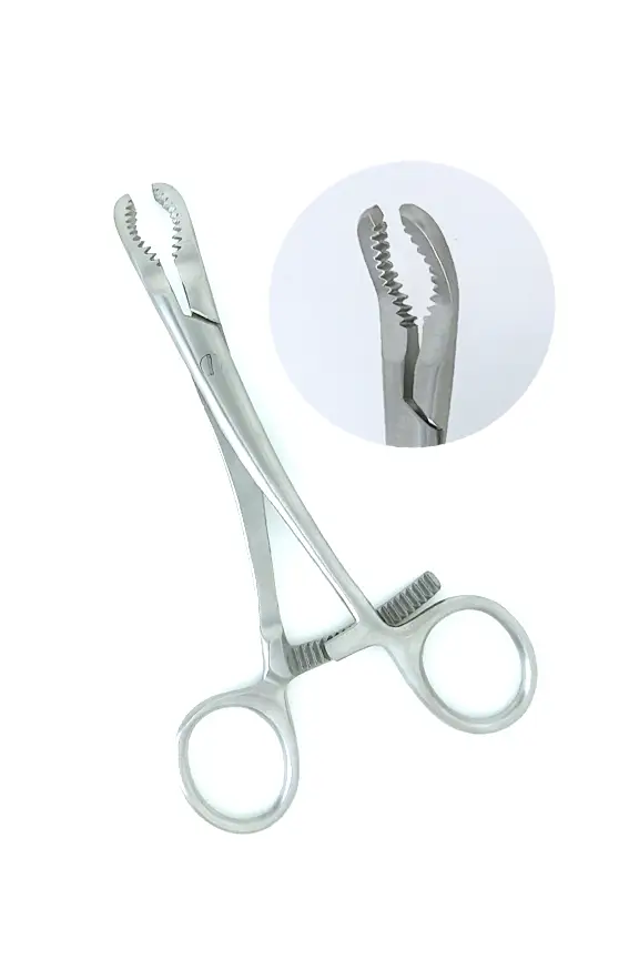 Forceps with  ratchet fixation